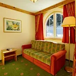Venter Bergwelt מלון 4*