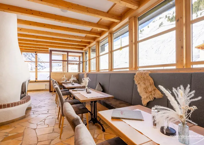 Venter Bergwelt 4* フェント