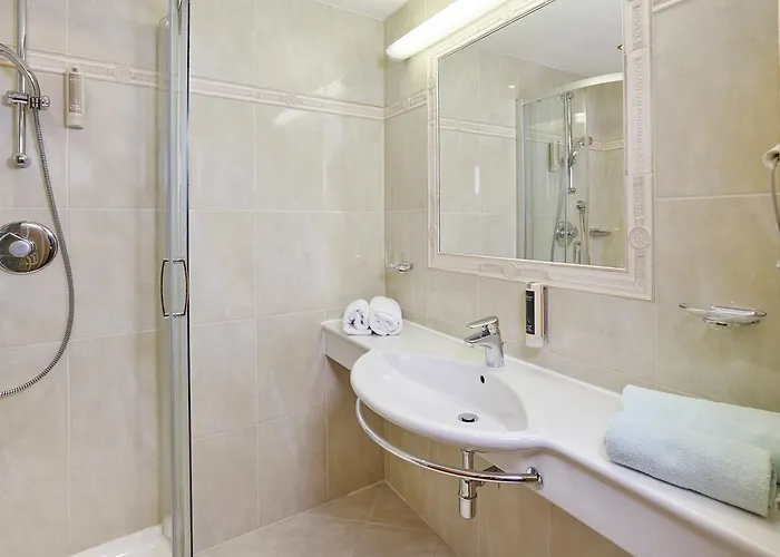 Venter Bergwelt 4* フェント